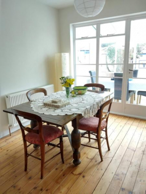 South Devon Holiday Retreat - Entire House - Family & Pet Friendly